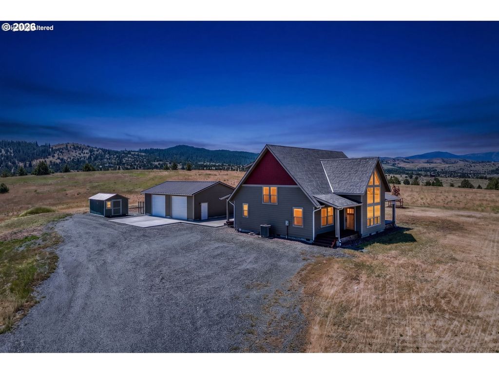 26216 W Bench Rd, John Day