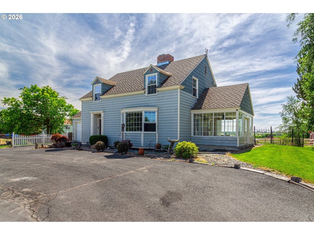 80554 N Hill Dr, Hermiston