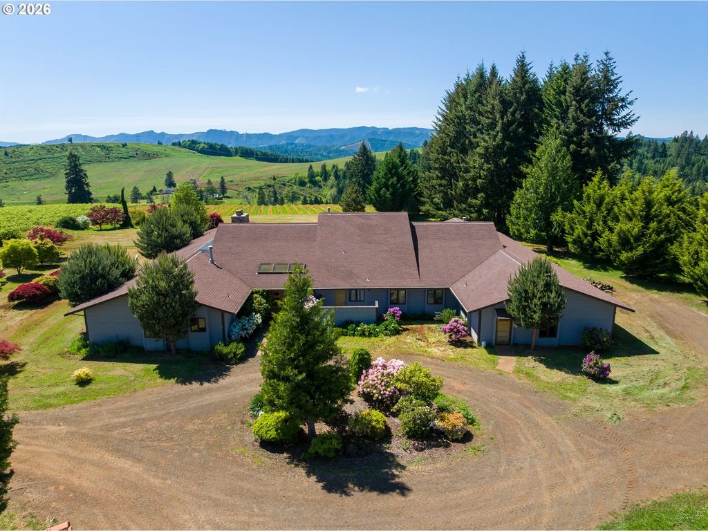 1488 Red Hill Rd, Oakland