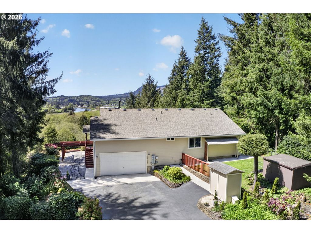 38225 Hiagua Ln N, Nehalem