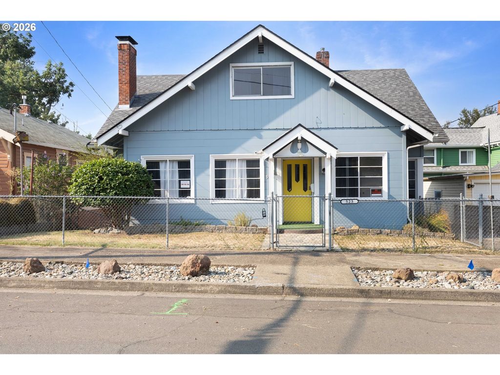 523 Se Rice Ave, Roseburg