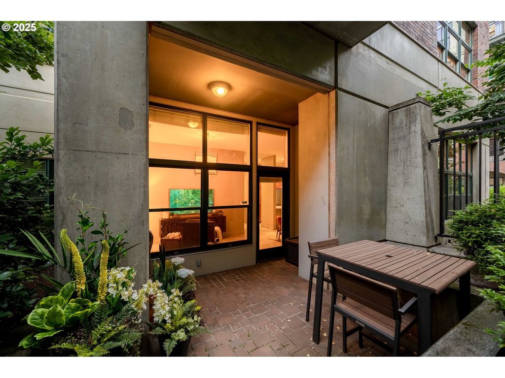 820 Nw 12th Ave 110, Portland
