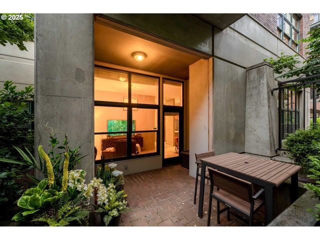 820 Nw 12th Ave 110, Portland