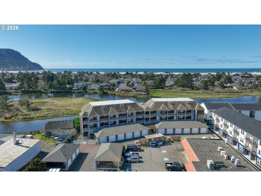 1108 S Holladay Dr 14, Seaside