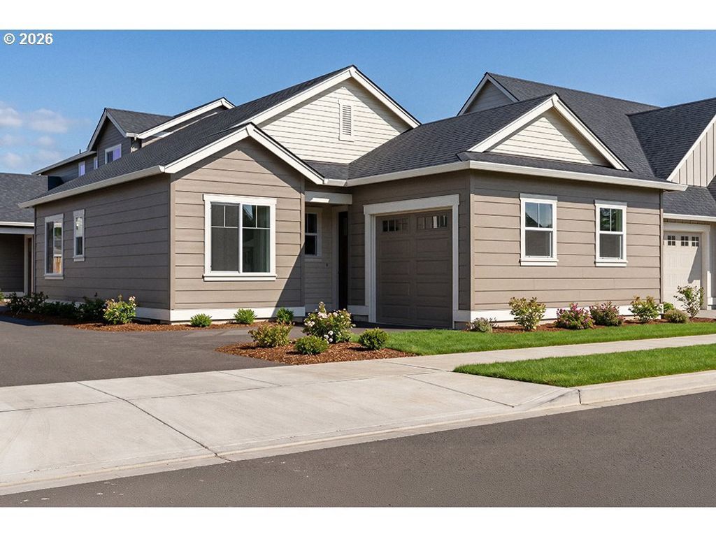 1319 E Luna St, Newberg