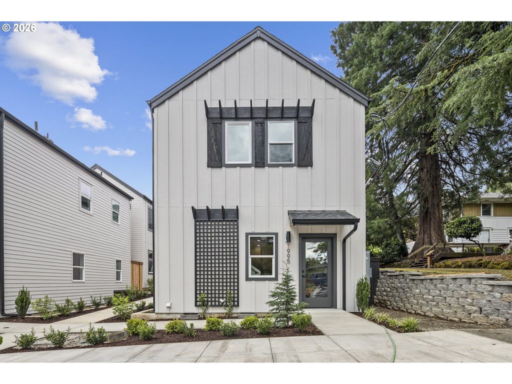 1995 Sw Moss St, Portland