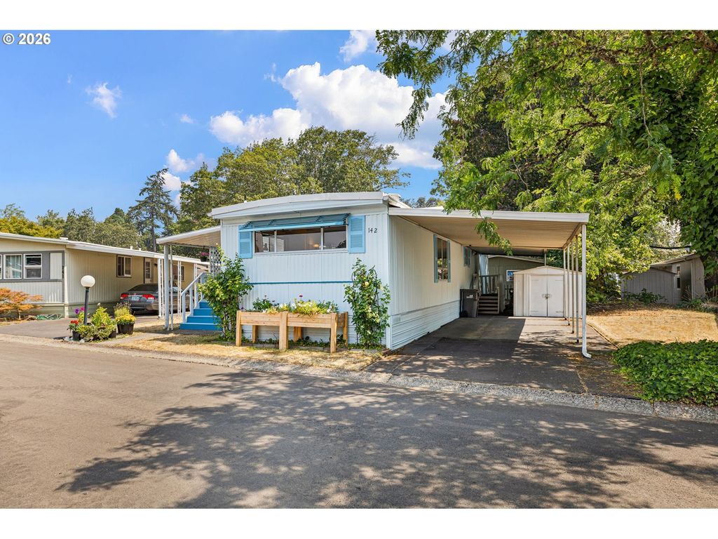 1475 Green Acres Rd 142, Eugene