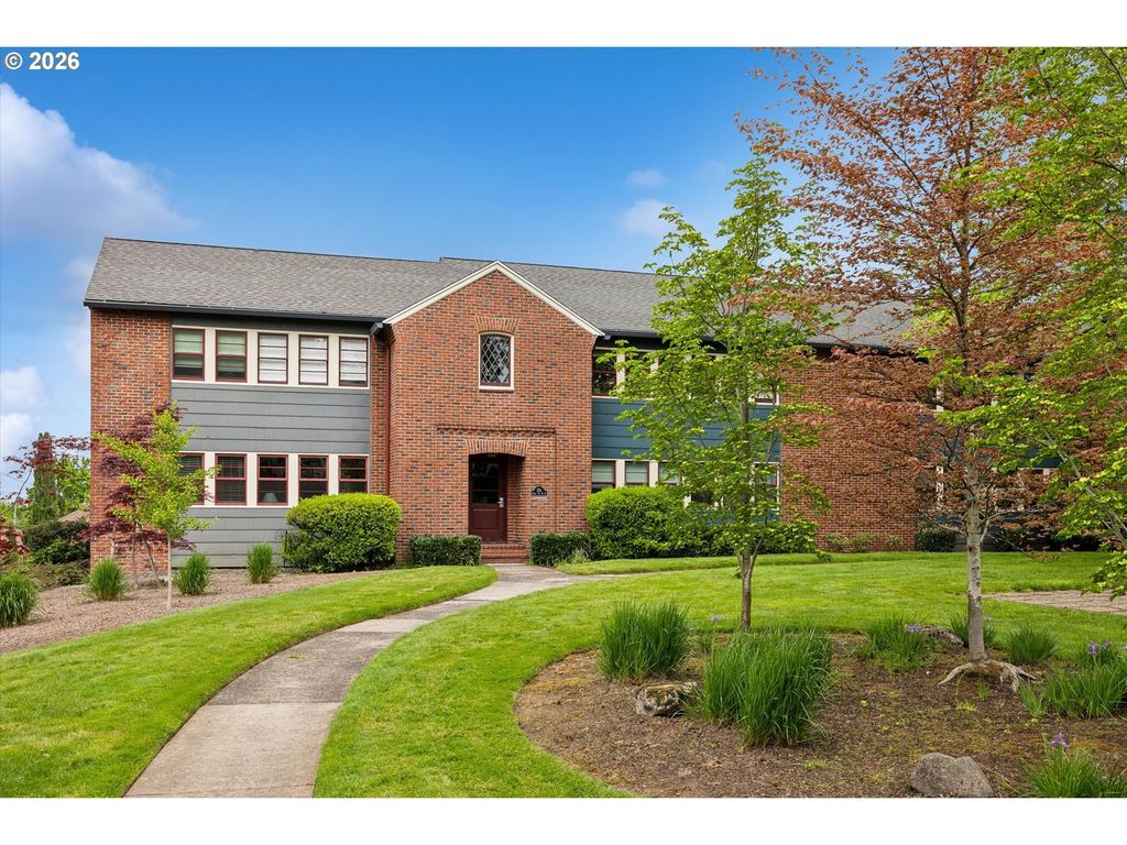 255 Ne 61st Ave 19, Portland