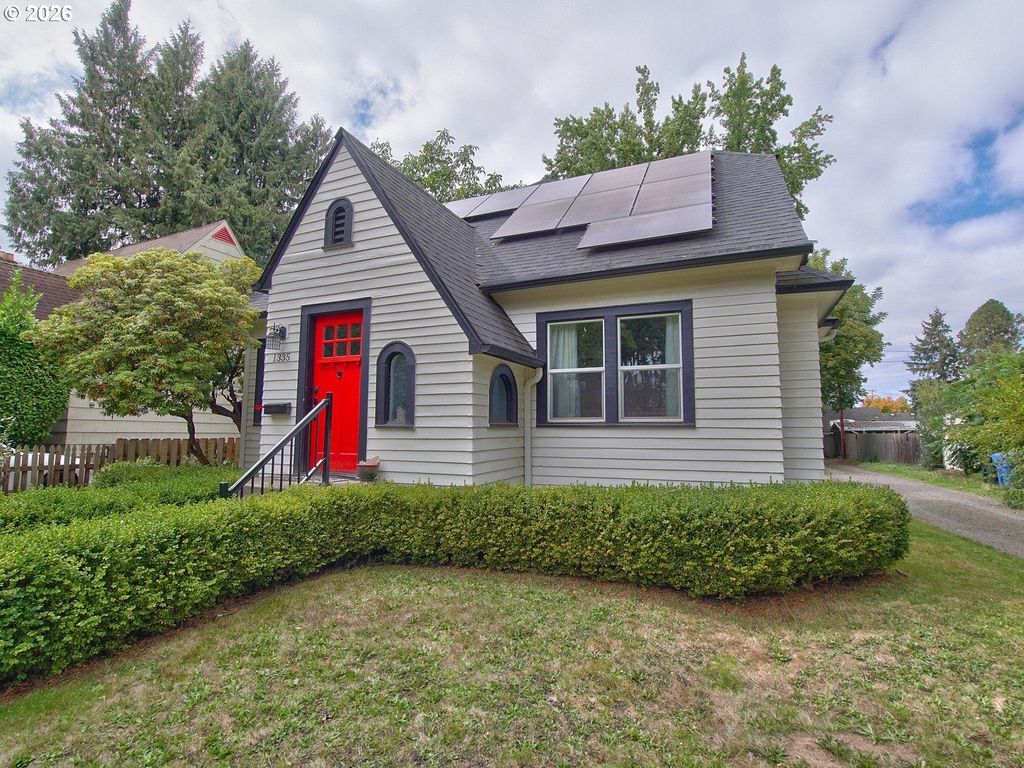 1335 Ne 19th St, Salem