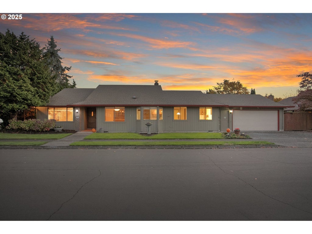 15405 Se Graham Rd, Vancouver