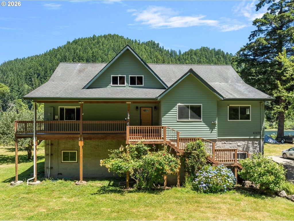41459 State Highway 38, Reedsport