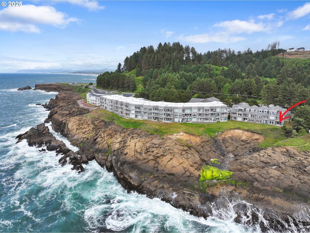 1113 N Highway 101 1, Depoe Bay