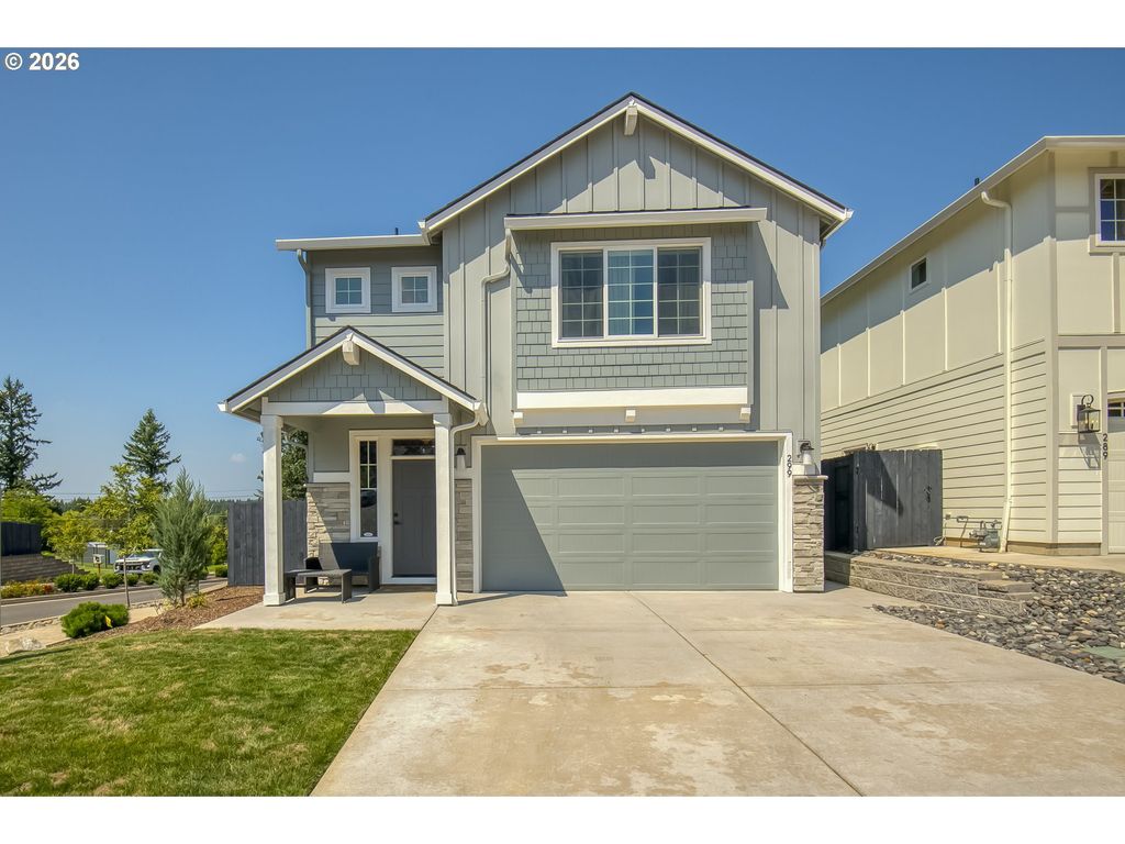 299 W Maple St, Washougal
