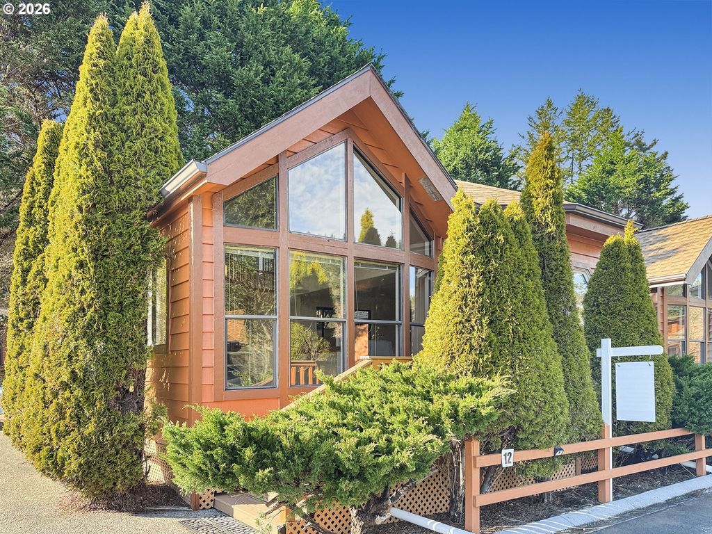 97748 N Bank Chetco River Rd #12, Brookings