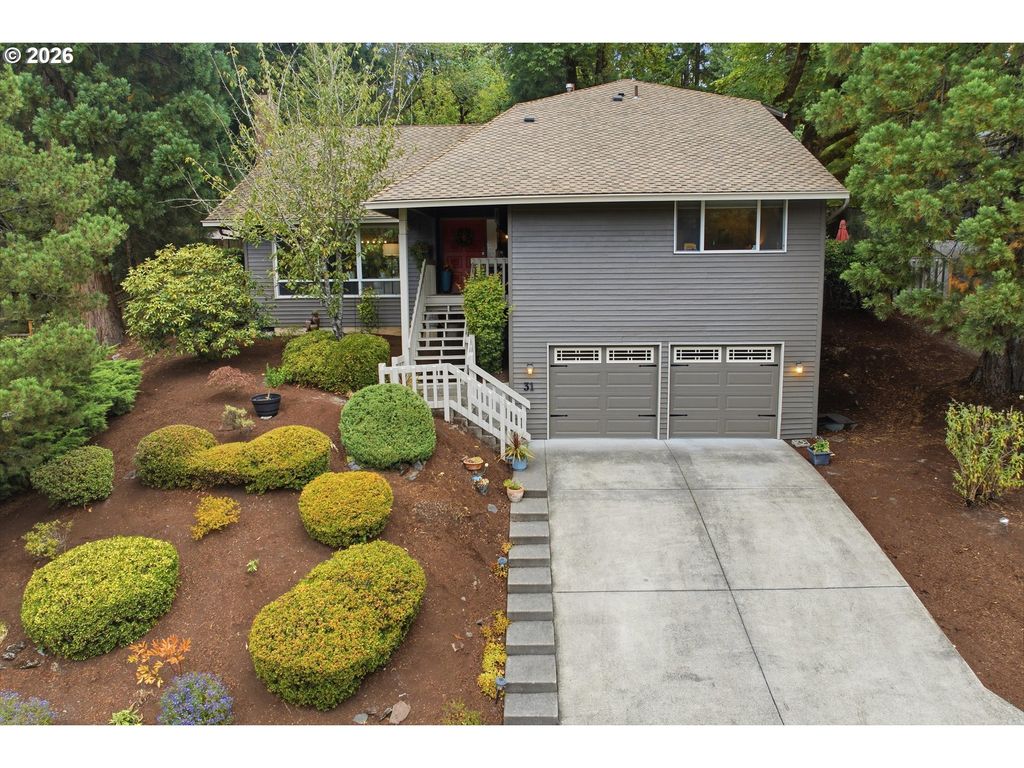 31 Da Vinci St, Lake Oswego