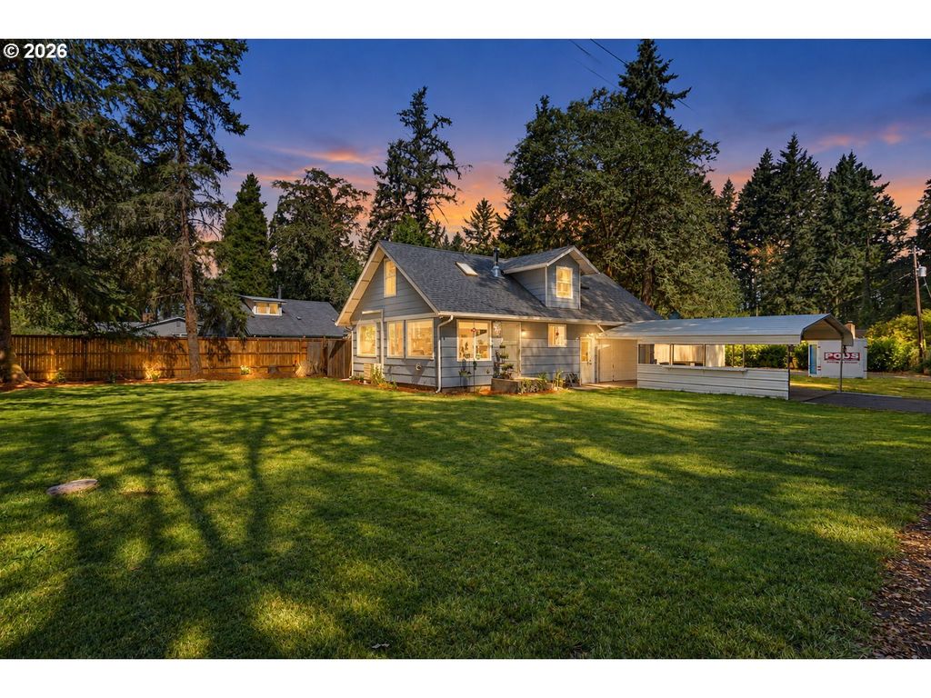 88251 Lake Side Dr, Veneta