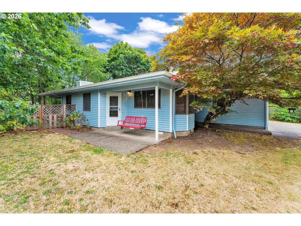 600 E Mountainview Dr, Newberg