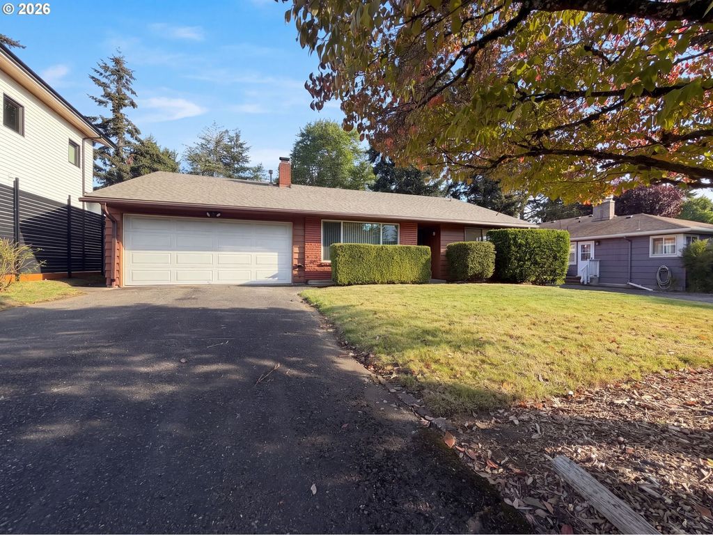 10235 Ne Thompson St, Portland
