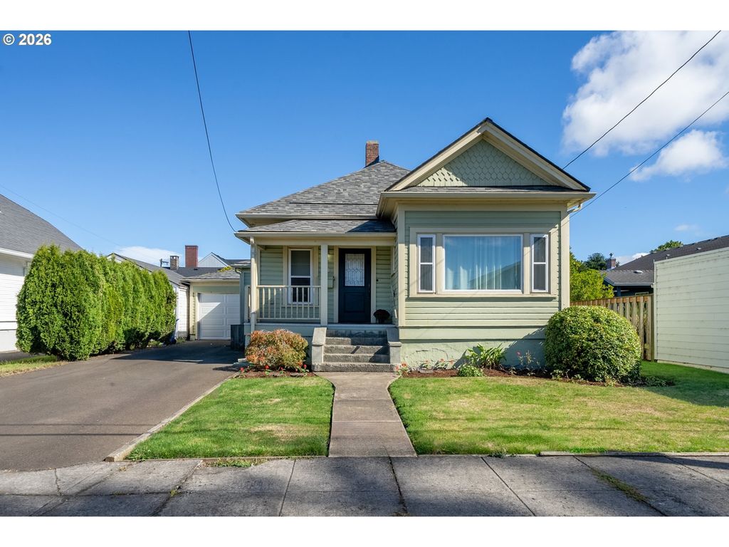 405 Miller Ave, Tillamook