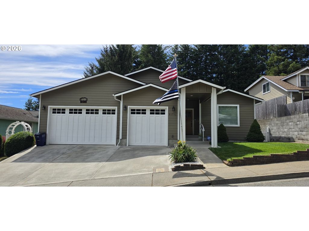 917.5 7th St, Brookings