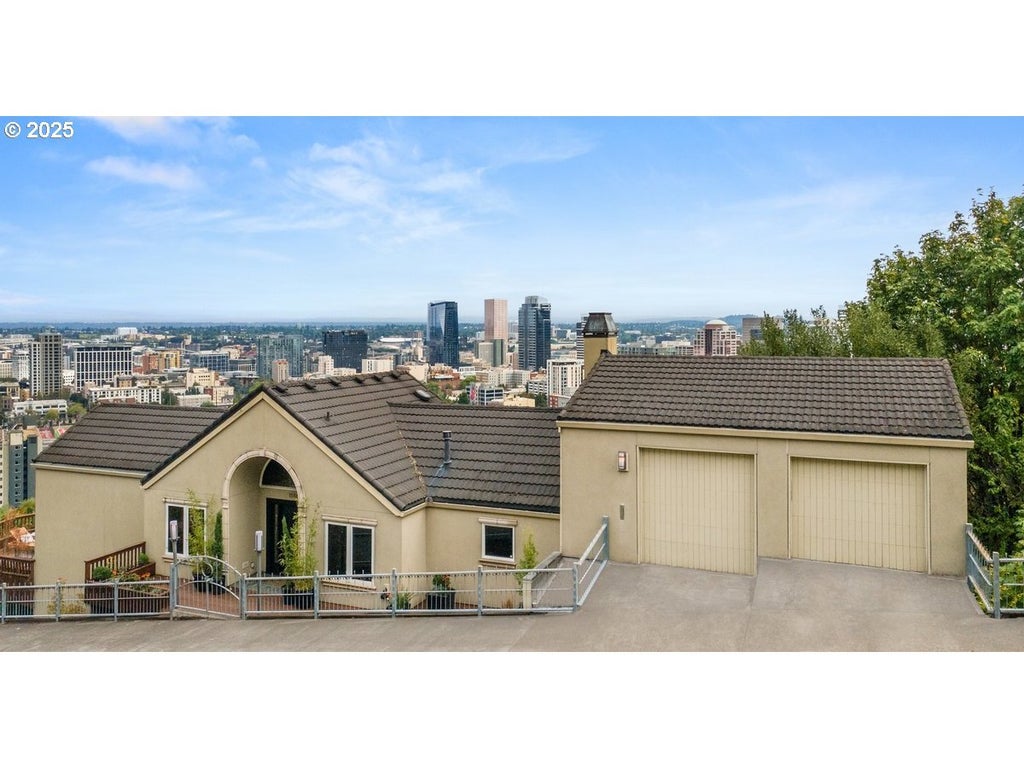 1558 Sw Upper Hall St, Portland