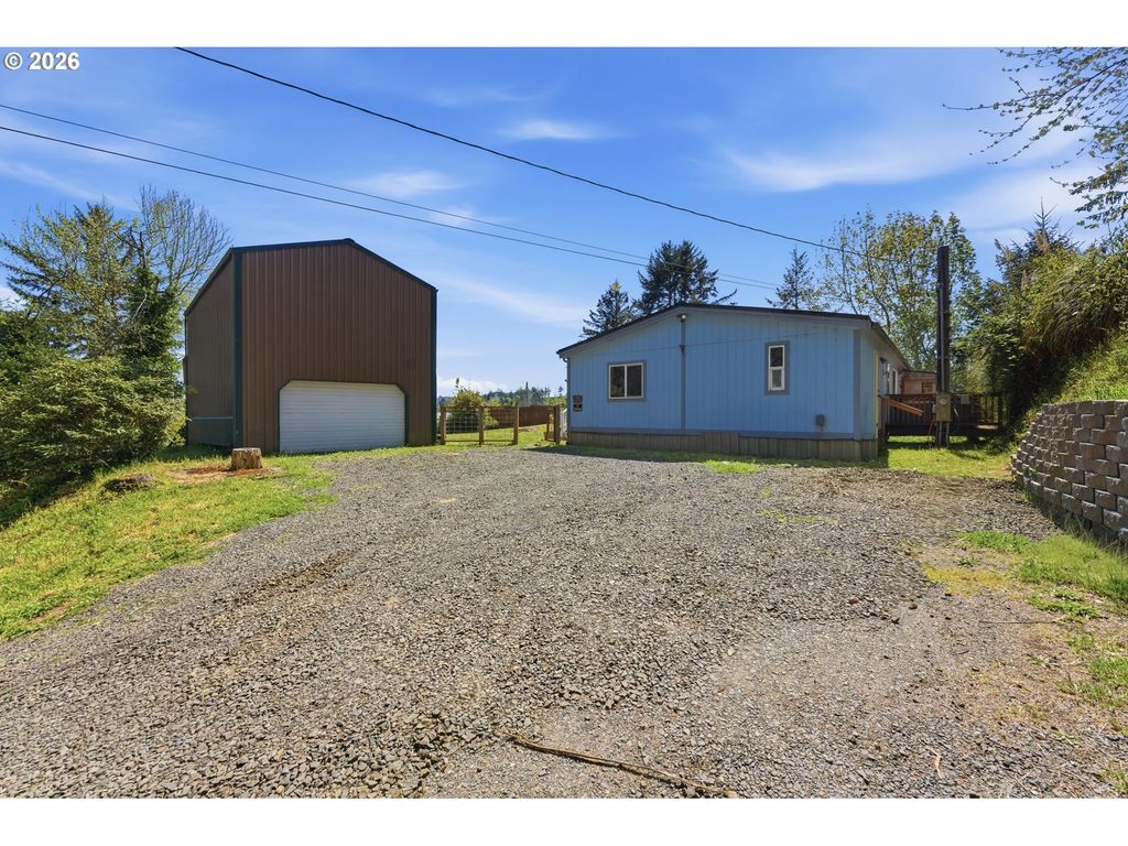 63328 Everest Rd, Coos Bay