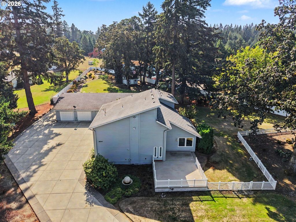 6644 Rippling Brook Dr Se, Salem