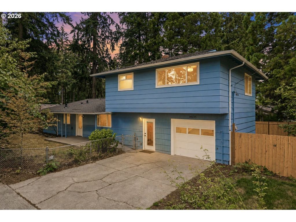 18655 Se Yamhill Cir, Portland
