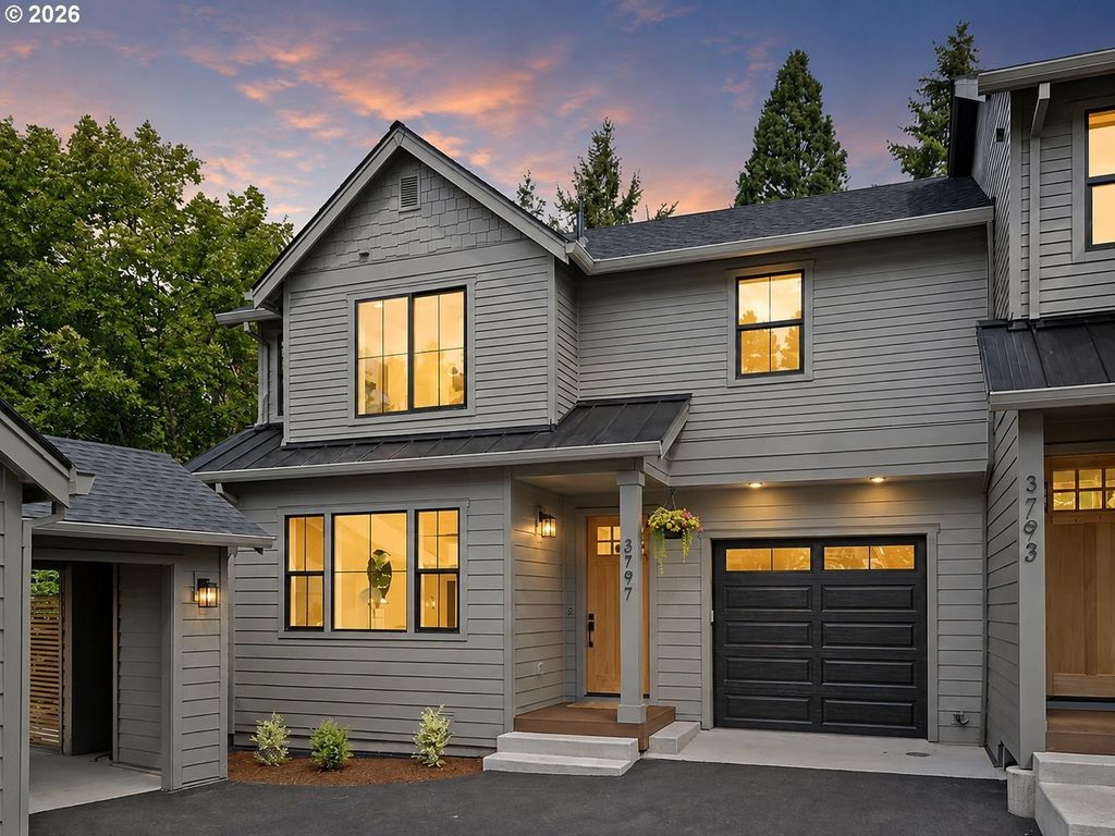 3797 Sw Iowa St, Portland