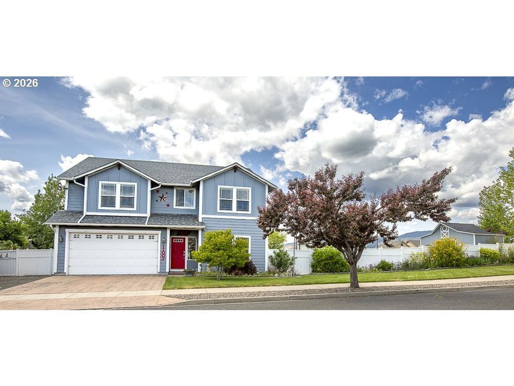 11002 Kristin Way, Island City