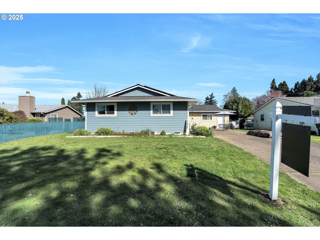 2828 Se 45th Ct, Hillsboro