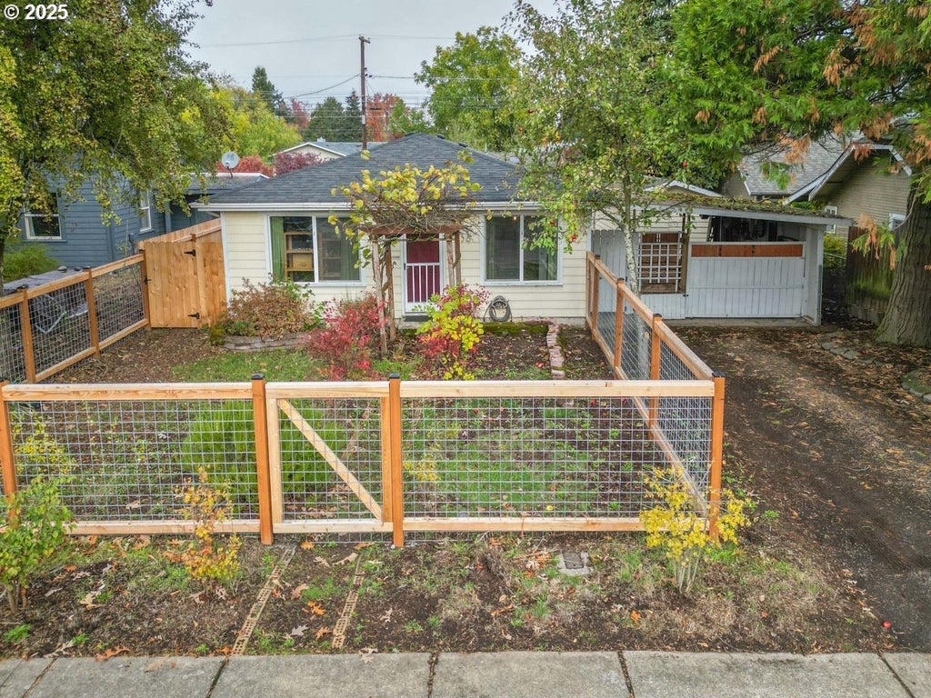 436 W M St, Springfield