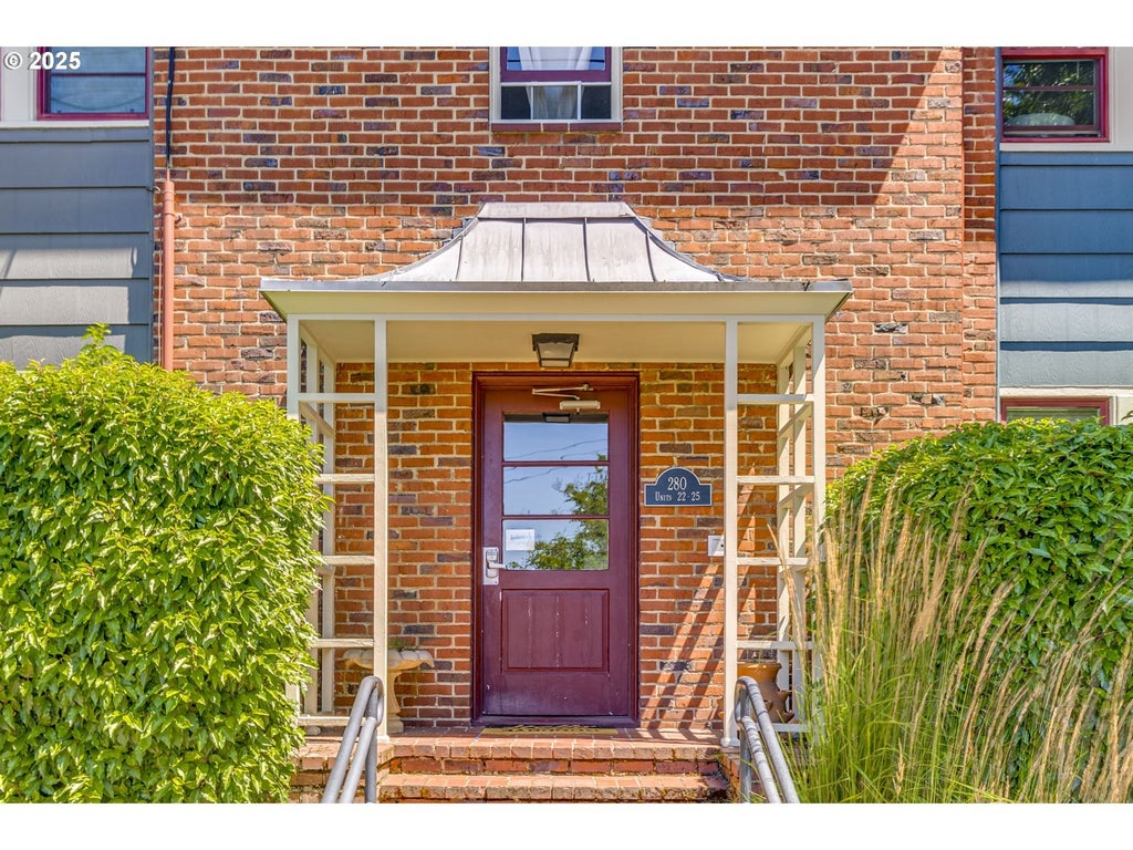 280 Ne 60th Ave 22, Portland