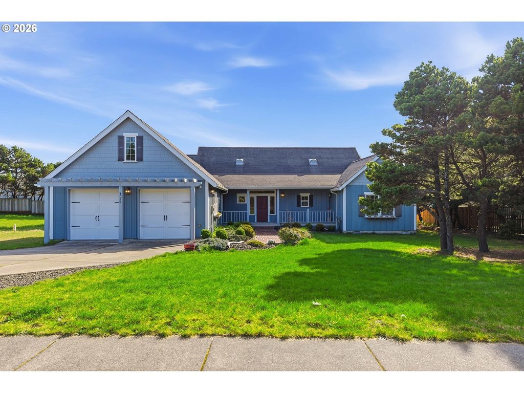 1027 Seabird Dr Sw, Bandon