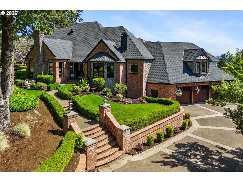 3131 Coeur D Alene Dr, West Linn