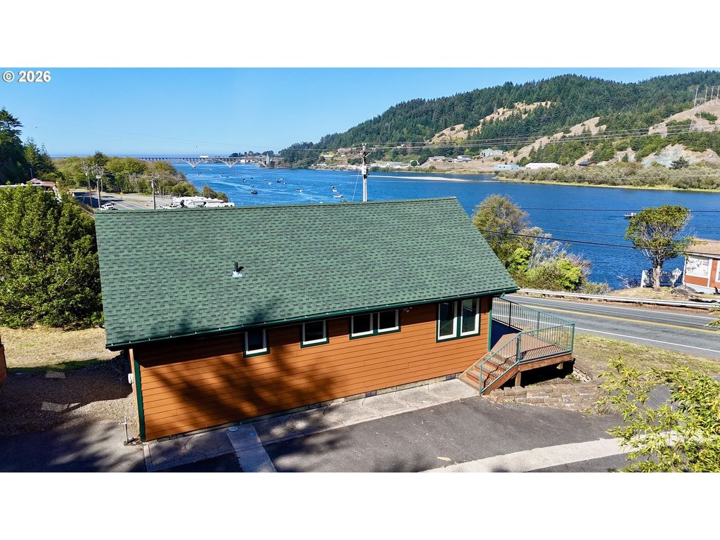 94770 Jerrys Flat Rd, Gold Beach