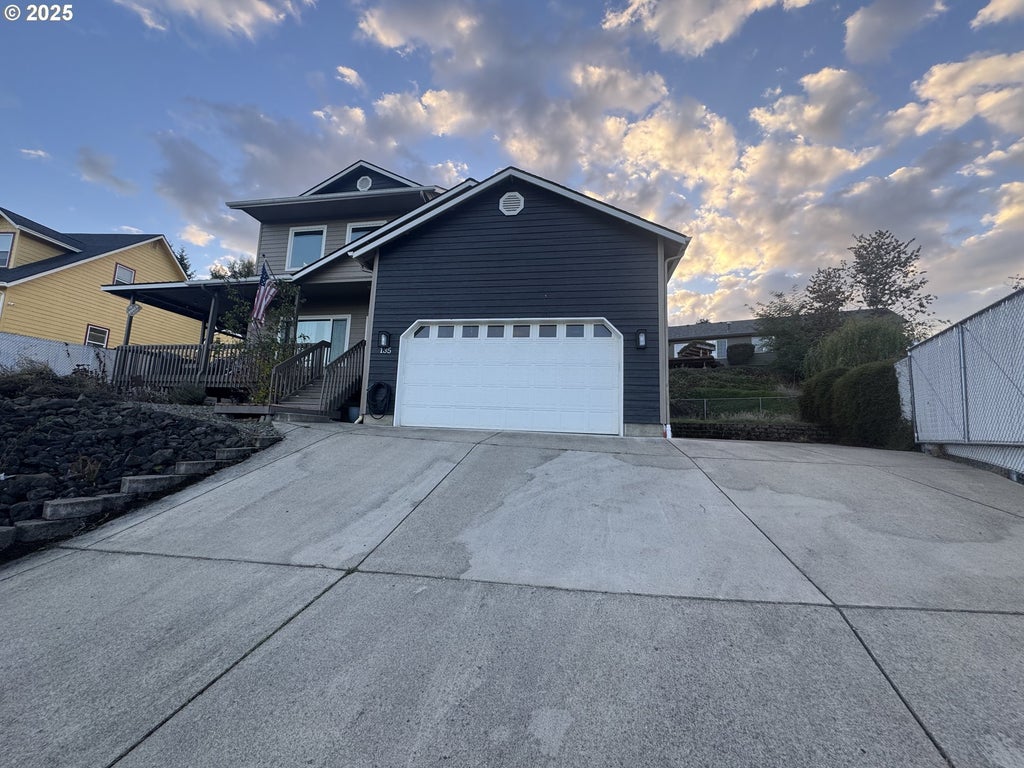 135 Sw Quincetree Ct, Roseburg