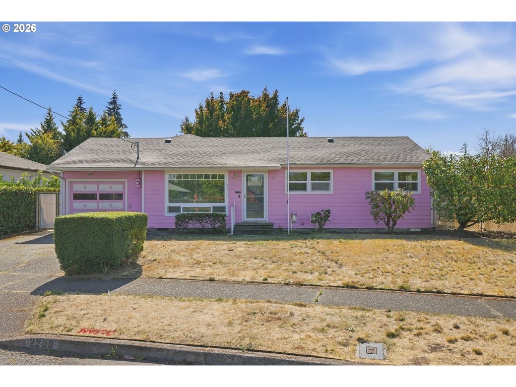 2200 Sheridan Dr, Vancouver