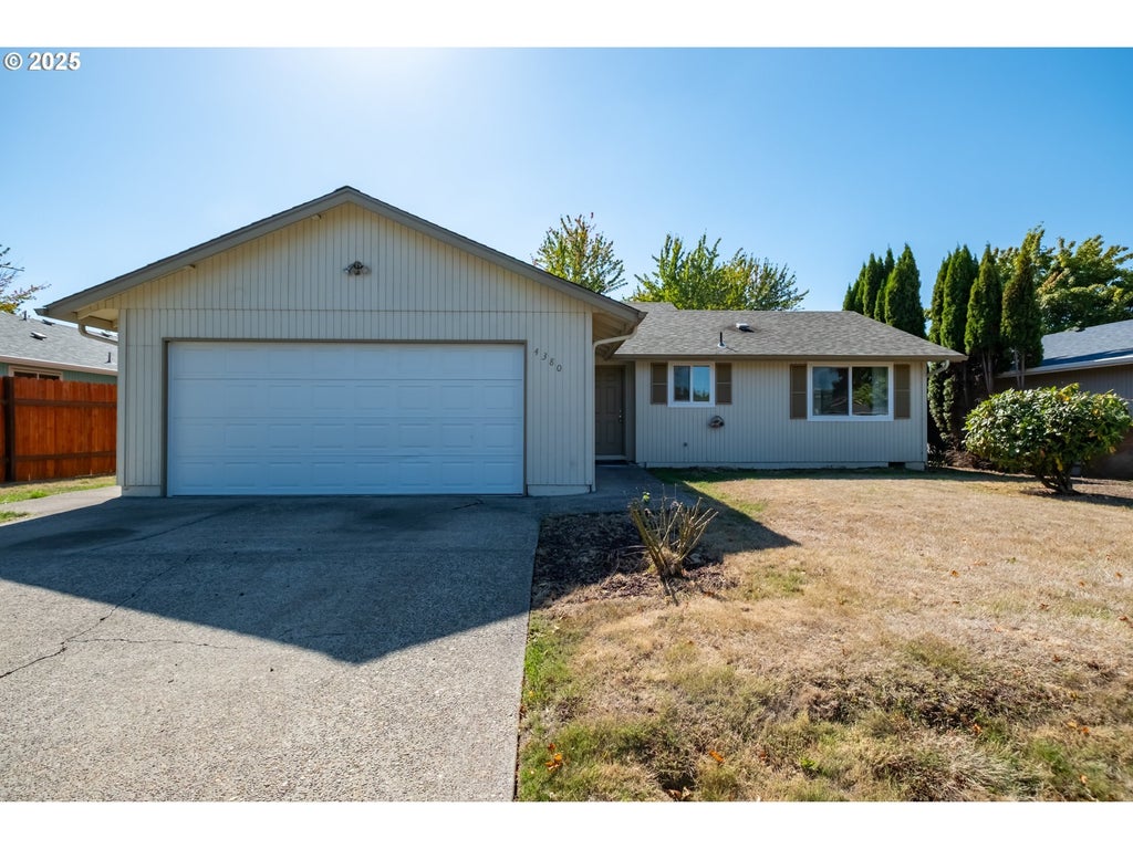 4380 Snowberry St, Salem