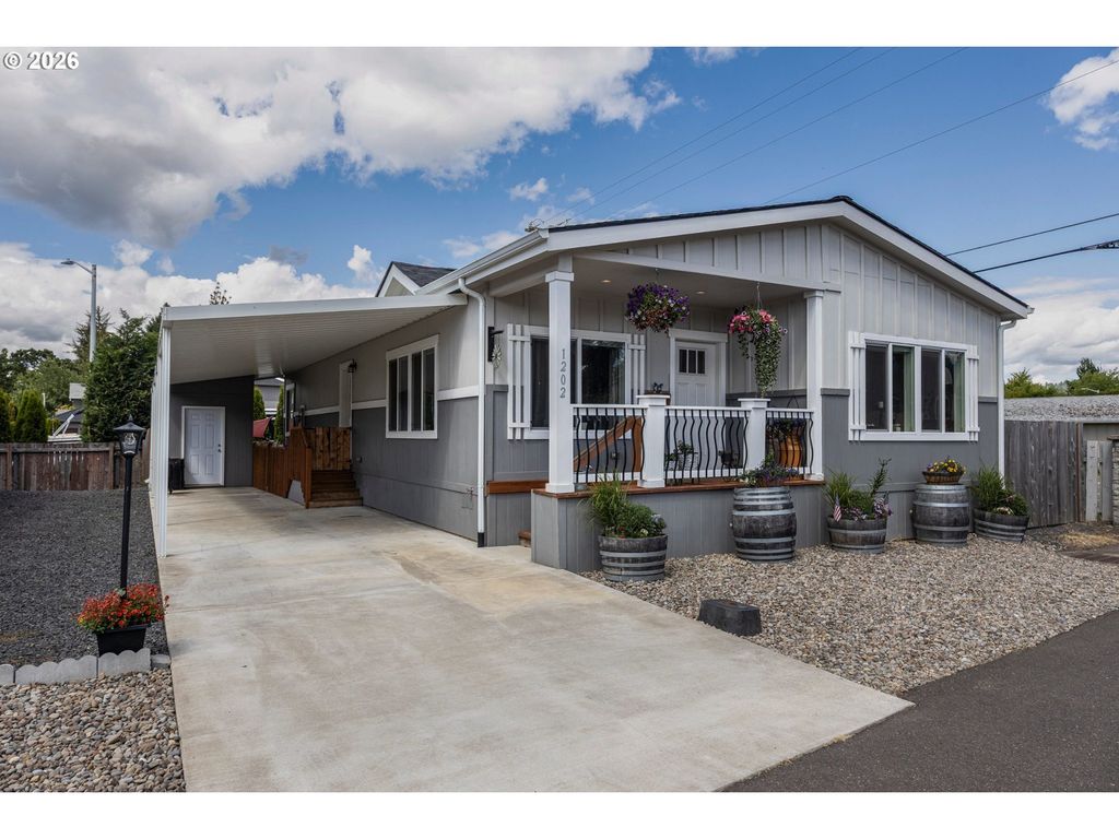 1202 Bridge Loop, Lafayette