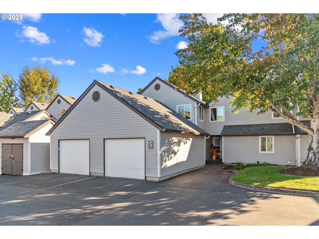 7338 Se Thiessen Rd, Milwaukie