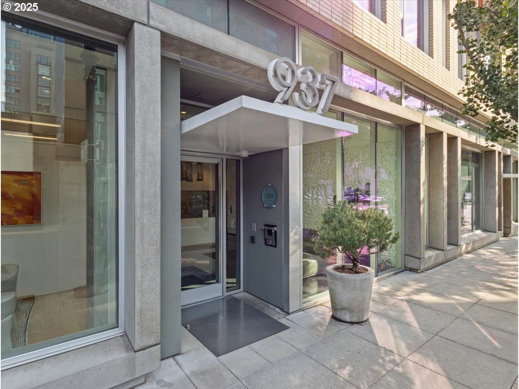 937 Nw Glisan St 1036, Portland