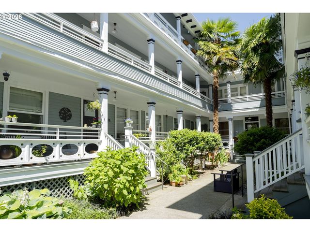 2127 Nw Irving St 105, Portland
