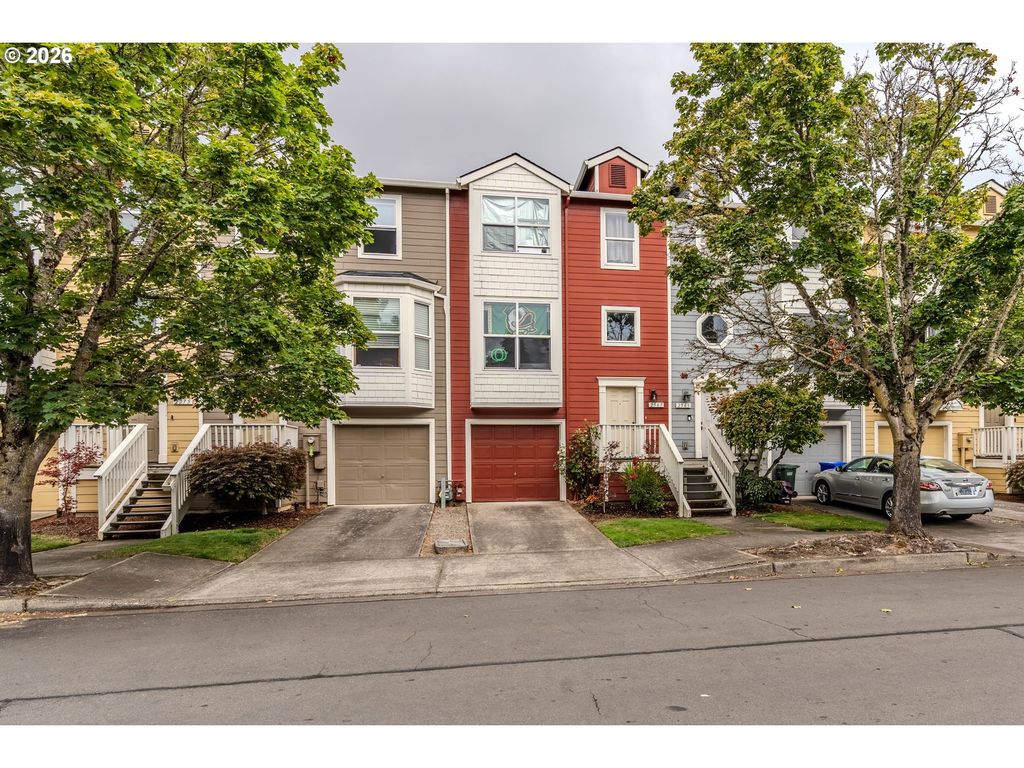 2567 Nw 1st Dr, Gresham