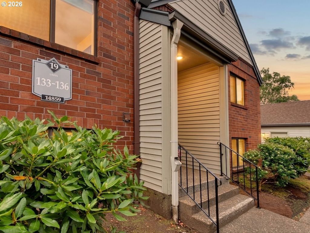 14859 Ne Sacramento St 136, Portland