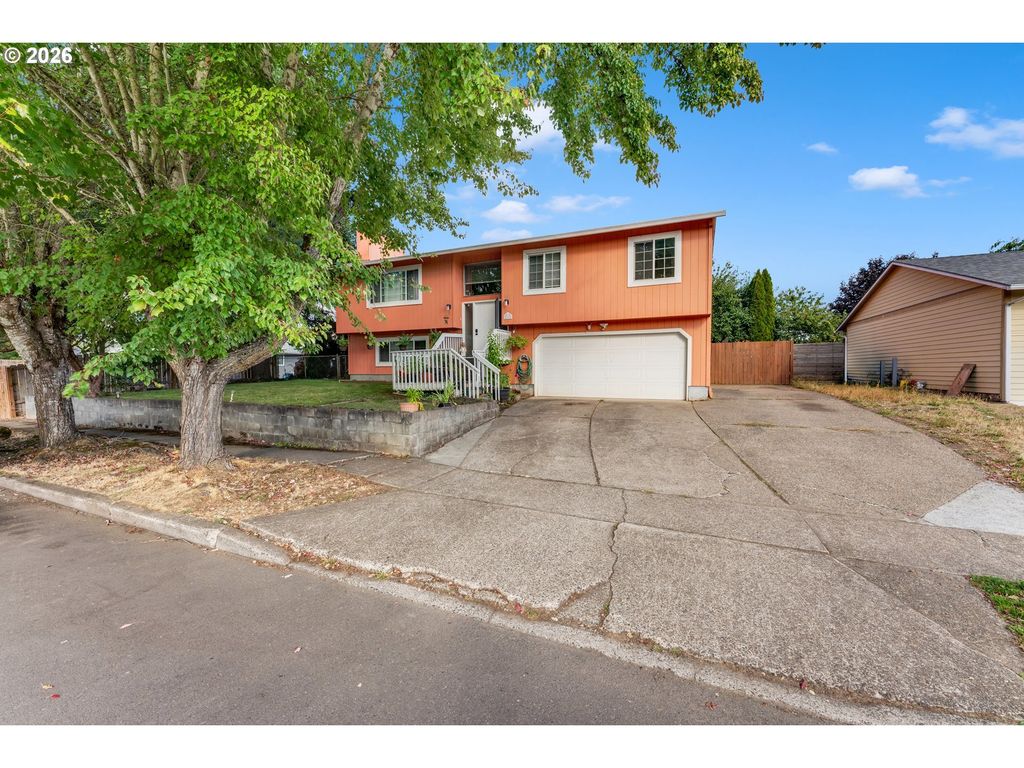 212 S 21st Ave, Cornelius