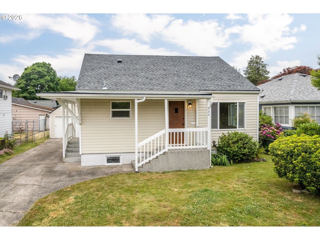 527 24th Ave, Longview