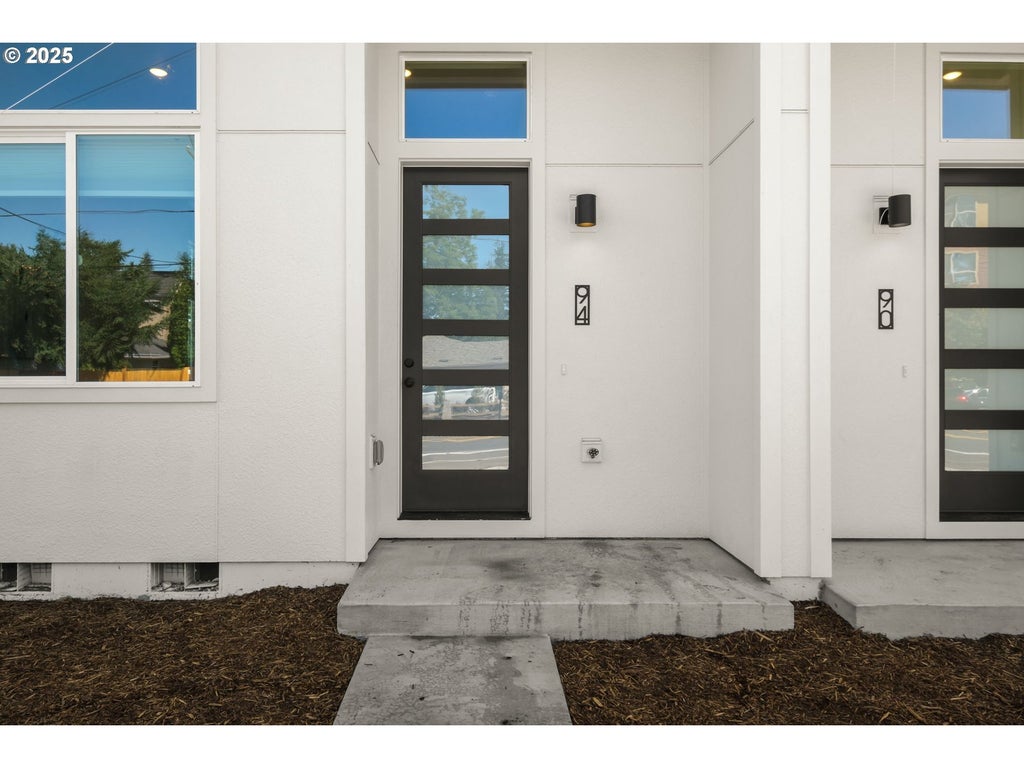 94 Ne 148th Ave 2, Portland
