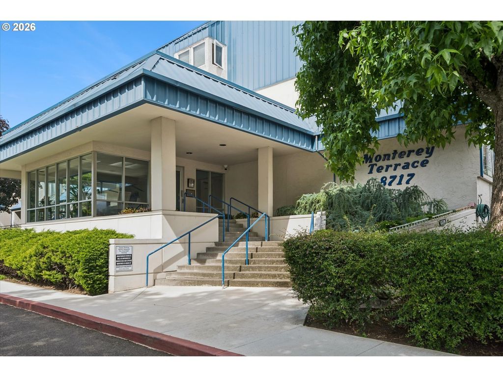 8717 Se Monterey Ave 209, Happy Valley