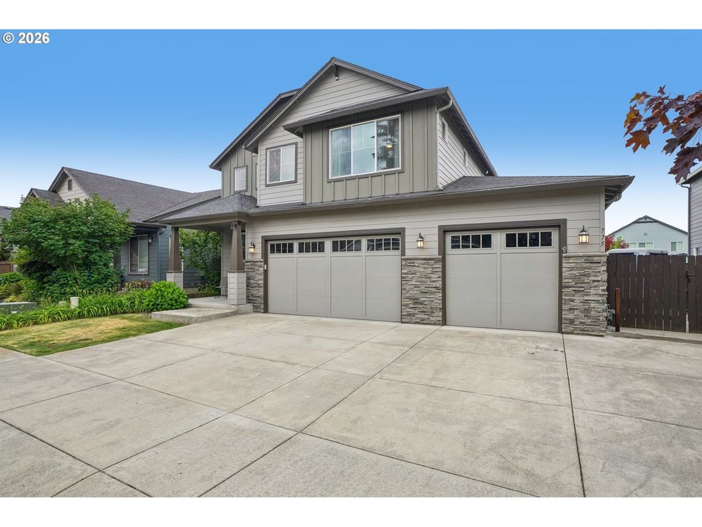 775 N 49th Ave, Ridgefield